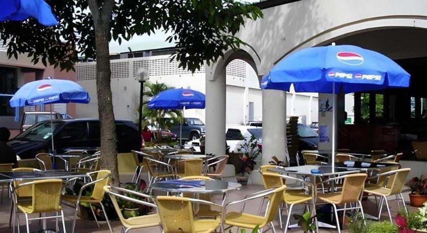 Traders Inn Brunei Bandar Seri Begawan Zewnętrze zdjęcie