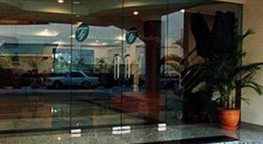 Traders Inn Brunei Bandar Seri Begawan Zewnętrze zdjęcie